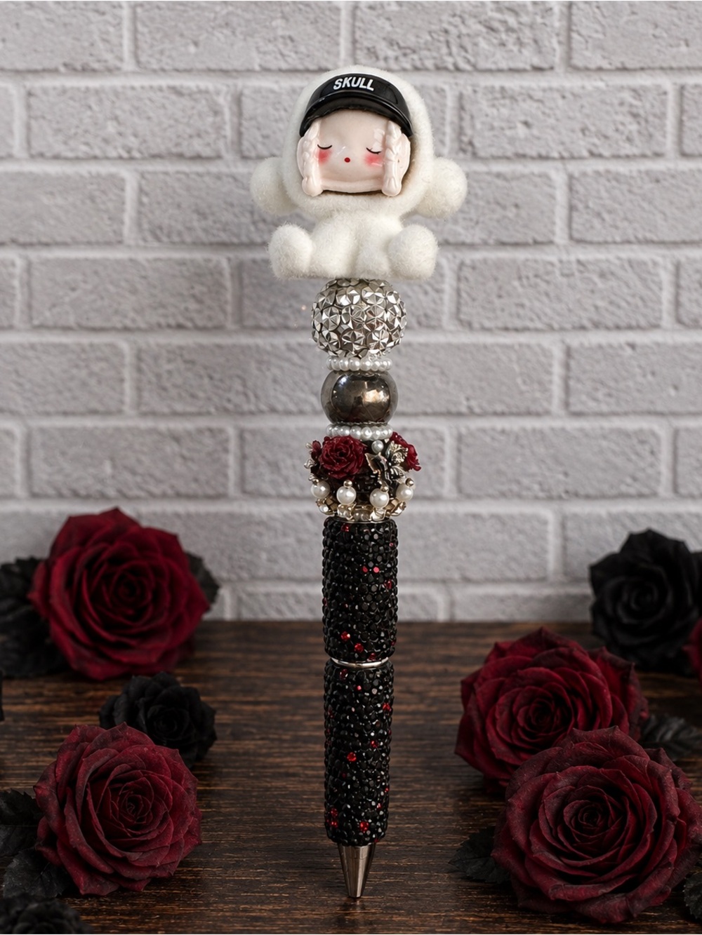 SKULLPANDA Beaded Pen - Black & Burgundy